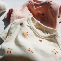 [멤버십 비밀가격][코코아허니] 딸기토끼티셔츠 [최저가]