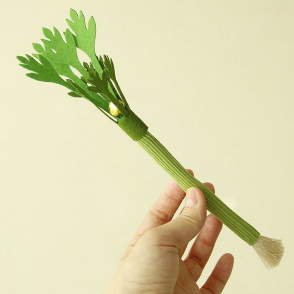 페오펫몰,크레용펫 샐러리 마따따비 스틱 이갈이 장난감