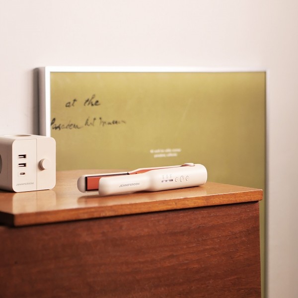 페오펫몰,[제니퍼룸] [새해특가] 포켓 미니 고데기 (무선) 3color