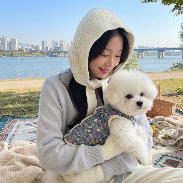 페오펫몰,하네스 필요없는 강아지 누빔 조끼 강아지 패딩 조끼 하네스 일체형 퀼팅 겨울 옷 누빔 산책용 꽃무늬 소형견 중형견