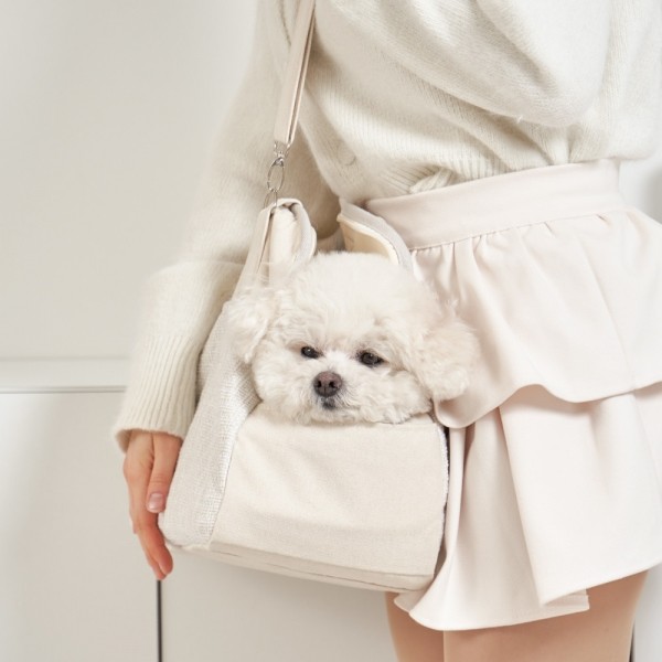 페오펫몰,개과천선 오브백 강아지 이동가방 아이보리