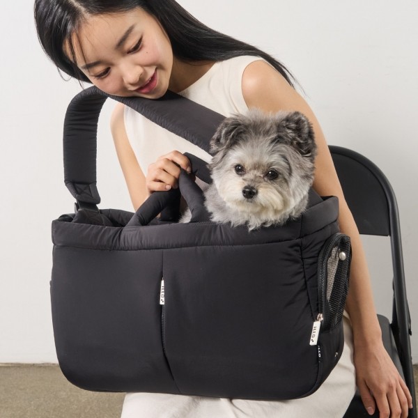 페오펫몰,일로 쥬시백 슬링백 강아지 이동가방 기내용 카시트 소형견 대중교통